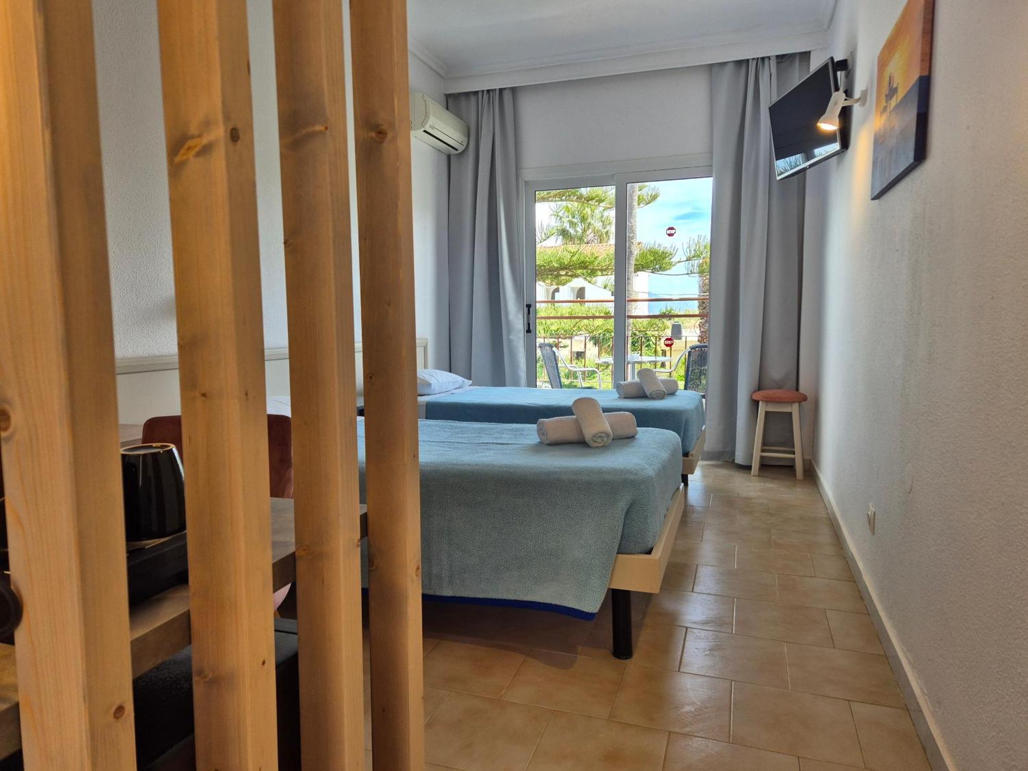 Morfeas Hotel Kávos Eksteriør billede