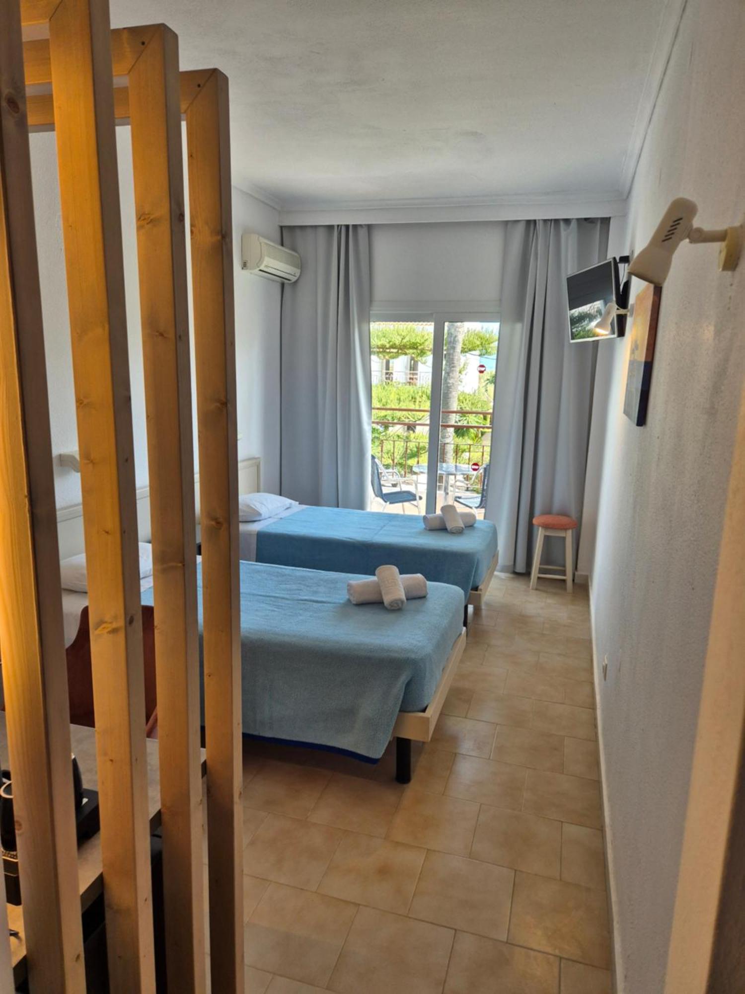 Morfeas Hotel Kávos Eksteriør billede
